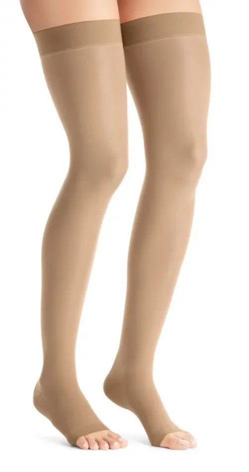Kompresní stehenní punč. JOBST Ultra Sheer - III - Kratší délka, karamelová barva, bez špice