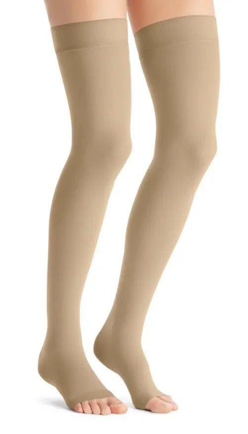 Kompresní stehenní punč. JOBST Ultra Sheer - III - Běžná délka, tělová barva, bez špice Kompresní stehenní punč. JOBST Ultra Sheer - III - Běžná délka, tělová barva, bez špice